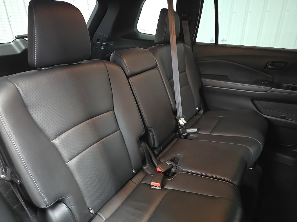 Used 2022 Honda Passport EX-L image 17