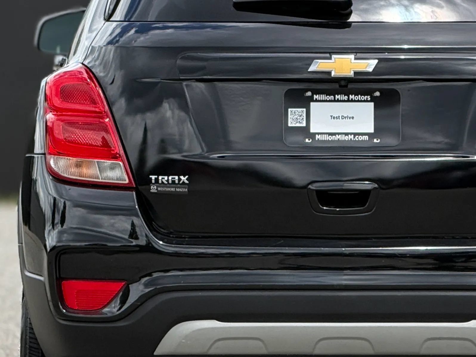 Used 2021 Chevrolet Trax LT FWD image 13