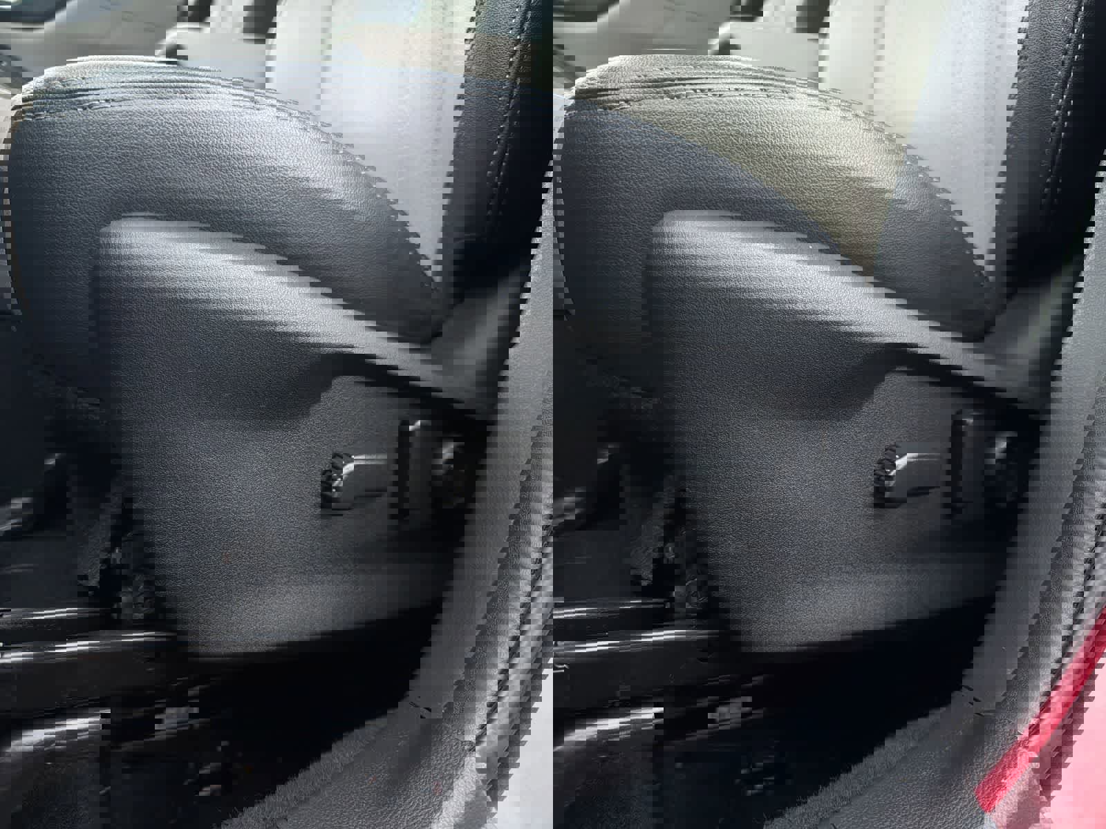 Certified 2023 Subaru Forester Limited AWD/4WD image 18