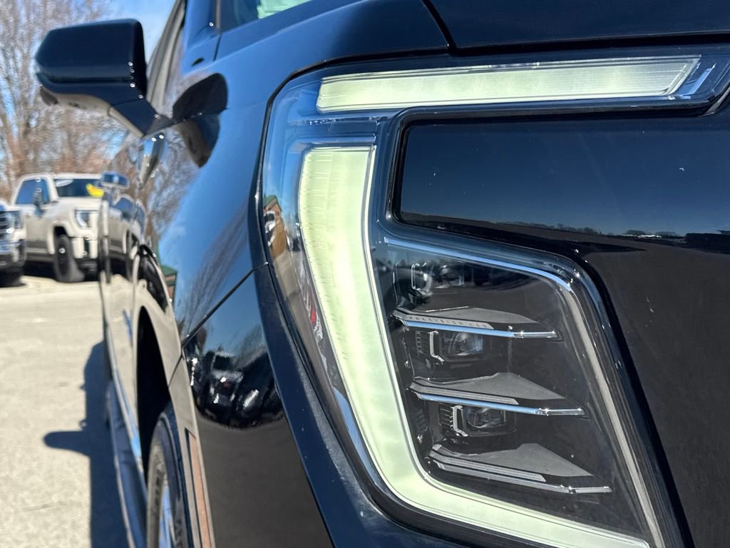 New 2026 GMC Yukon XL Elevation w/ LPO, Floor Liner Package image 11