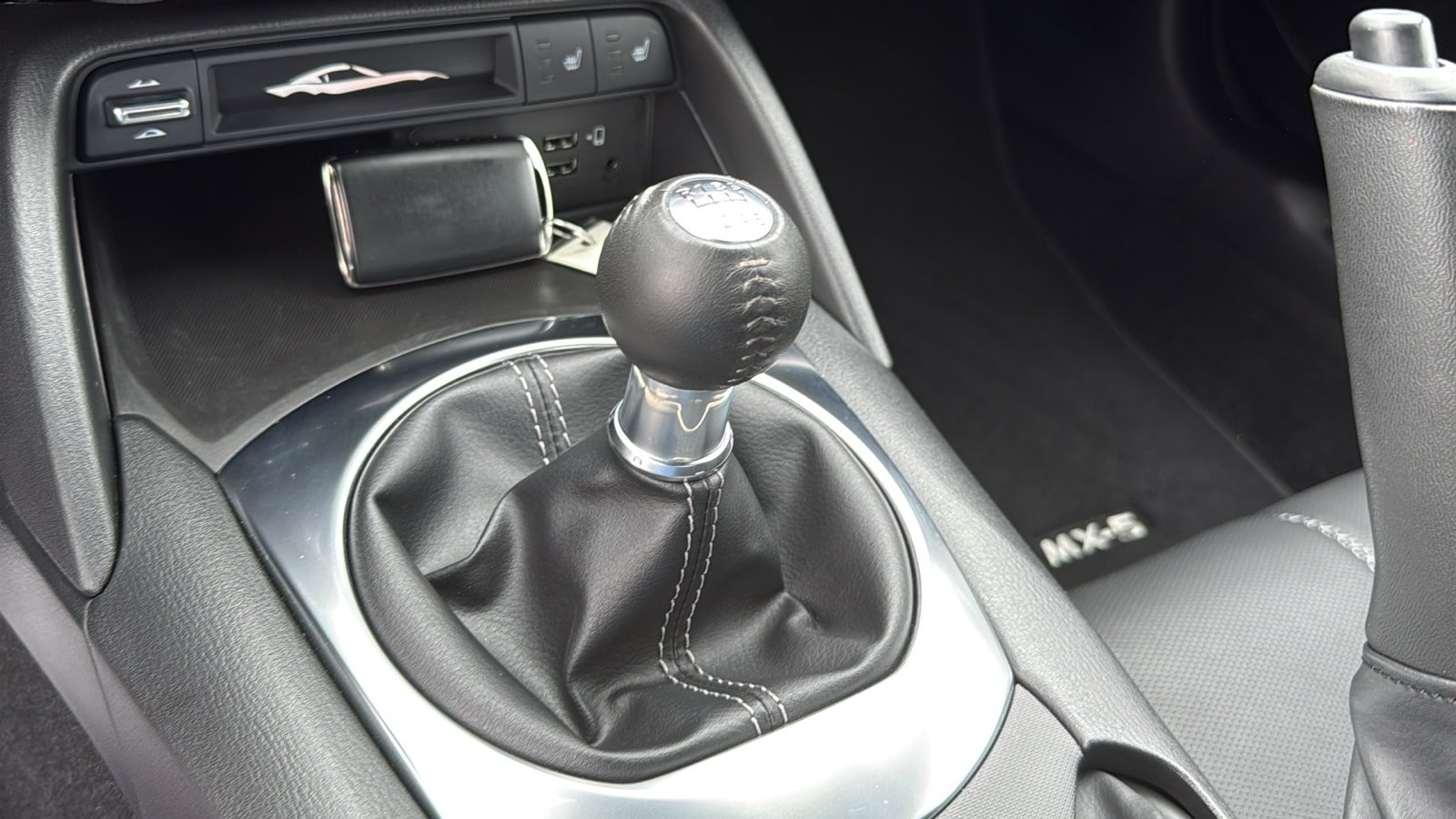 Certified 2023 MAZDA MX-5 Miata Grand Touring RWD image 16