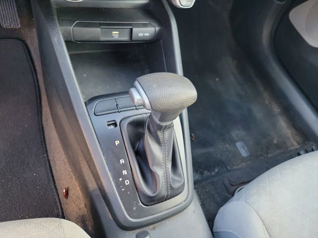 Used 2023 Kia Rio S image 22