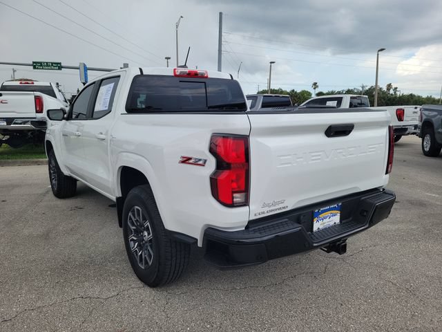 Used 2023 Chevrolet Colorado Z71 w/ Z71 Convenience Package 2 AWD/4WD image 3