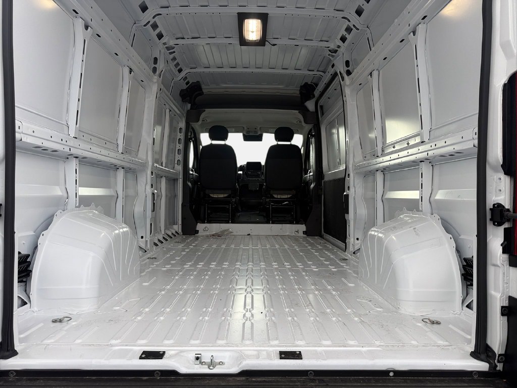 Used 2026 RAM ProMaster 3500 w/ Premium Convenience Group FWD image 18