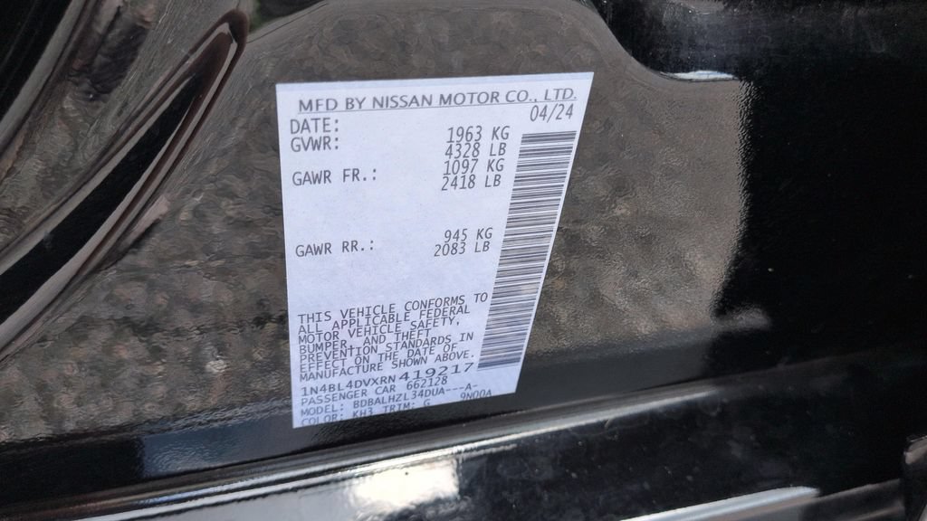 Certified 2024 Nissan Altima 2.5 SV FWD image 21