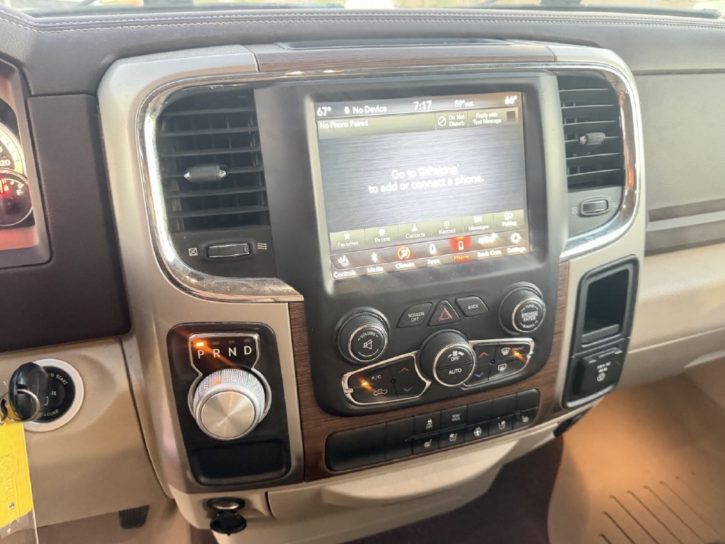 Used 2018 RAM 1500 Laramie RWD image 10