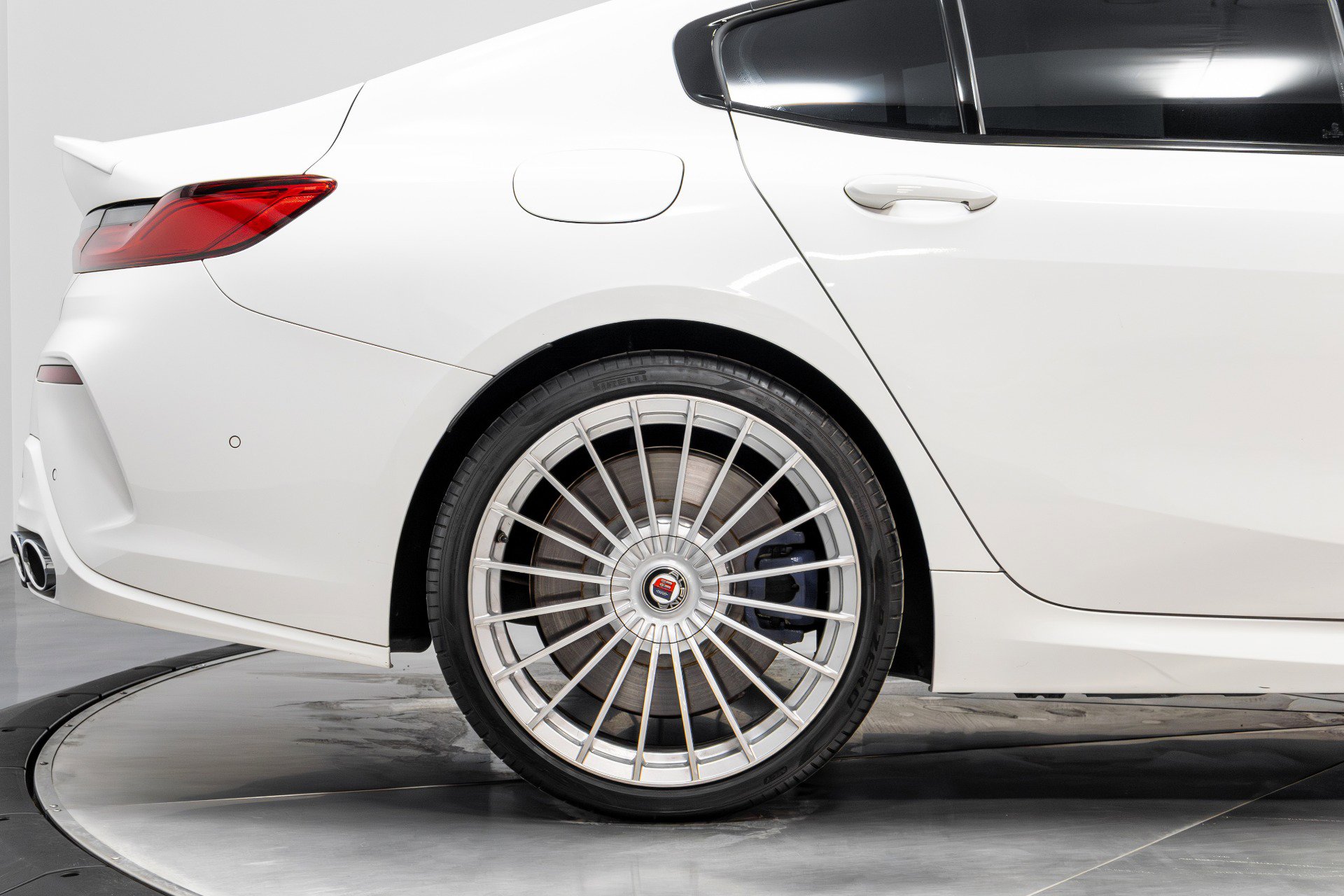 Used 2023 BMW ALPINA B8 xDrive Gran Coupe image 16