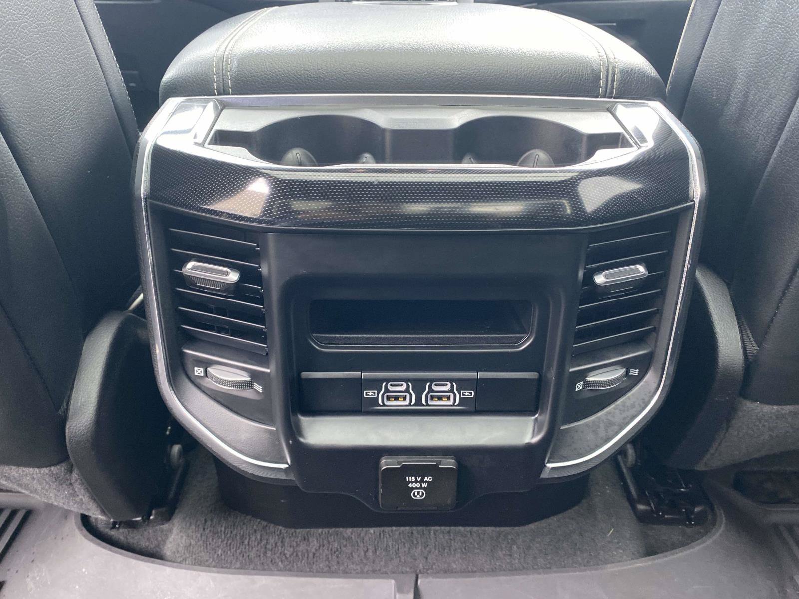 Used 2022 RAM 1500 Laramie AWD/4WD image 24