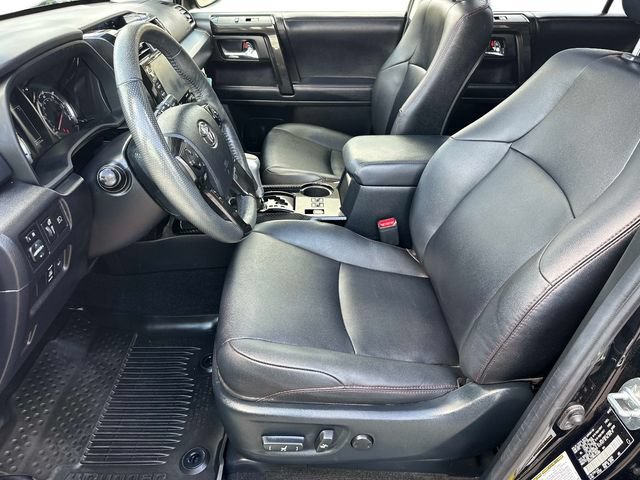 Used 2023 Toyota 4Runner TRD Off-Road Premium w/ Moonroof Package AWD/4WD image 18
