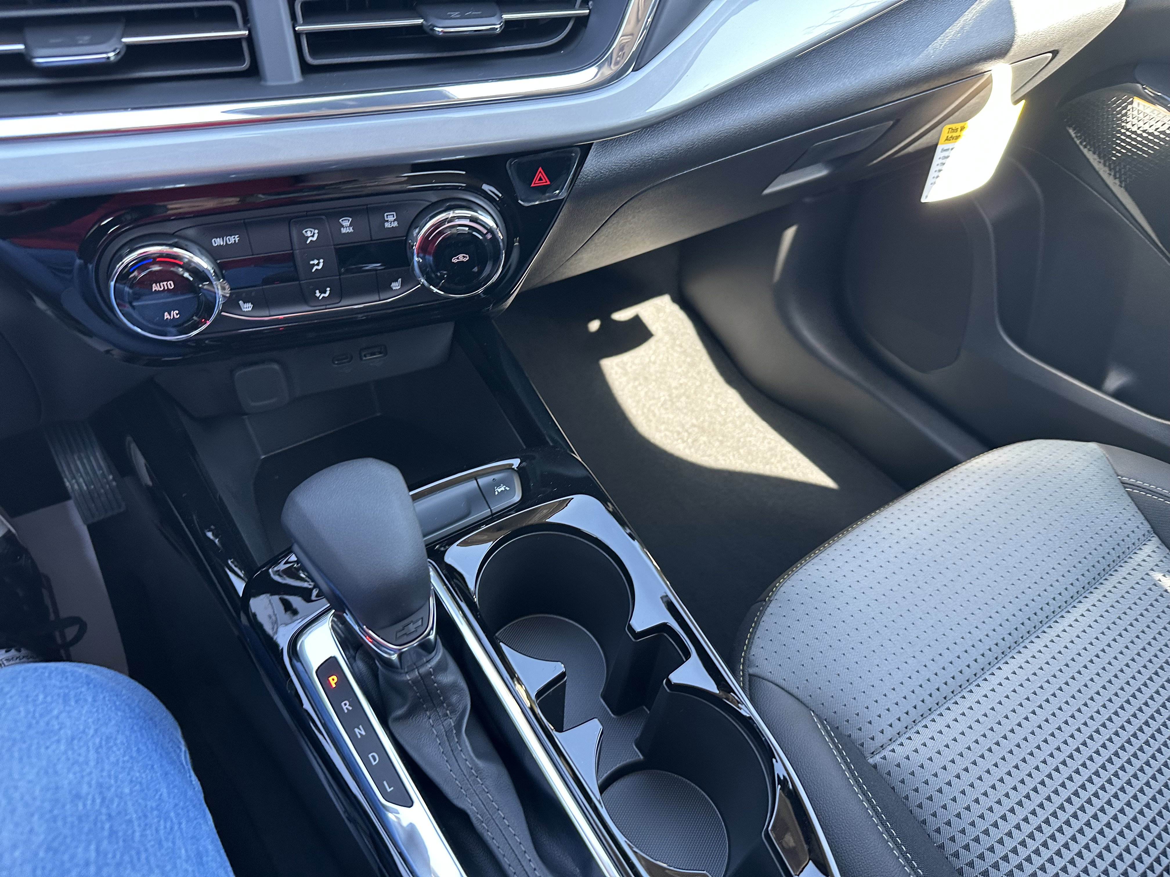 New 2026 Chevrolet Trax LT w/ Driver Confidence Package image 14