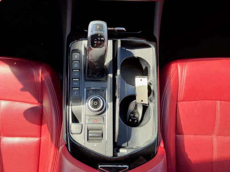 Used 2020 Maserati Levante GranSport image 20