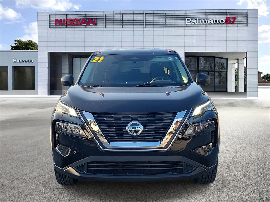 Certified 2021 Nissan Rogue S image 2