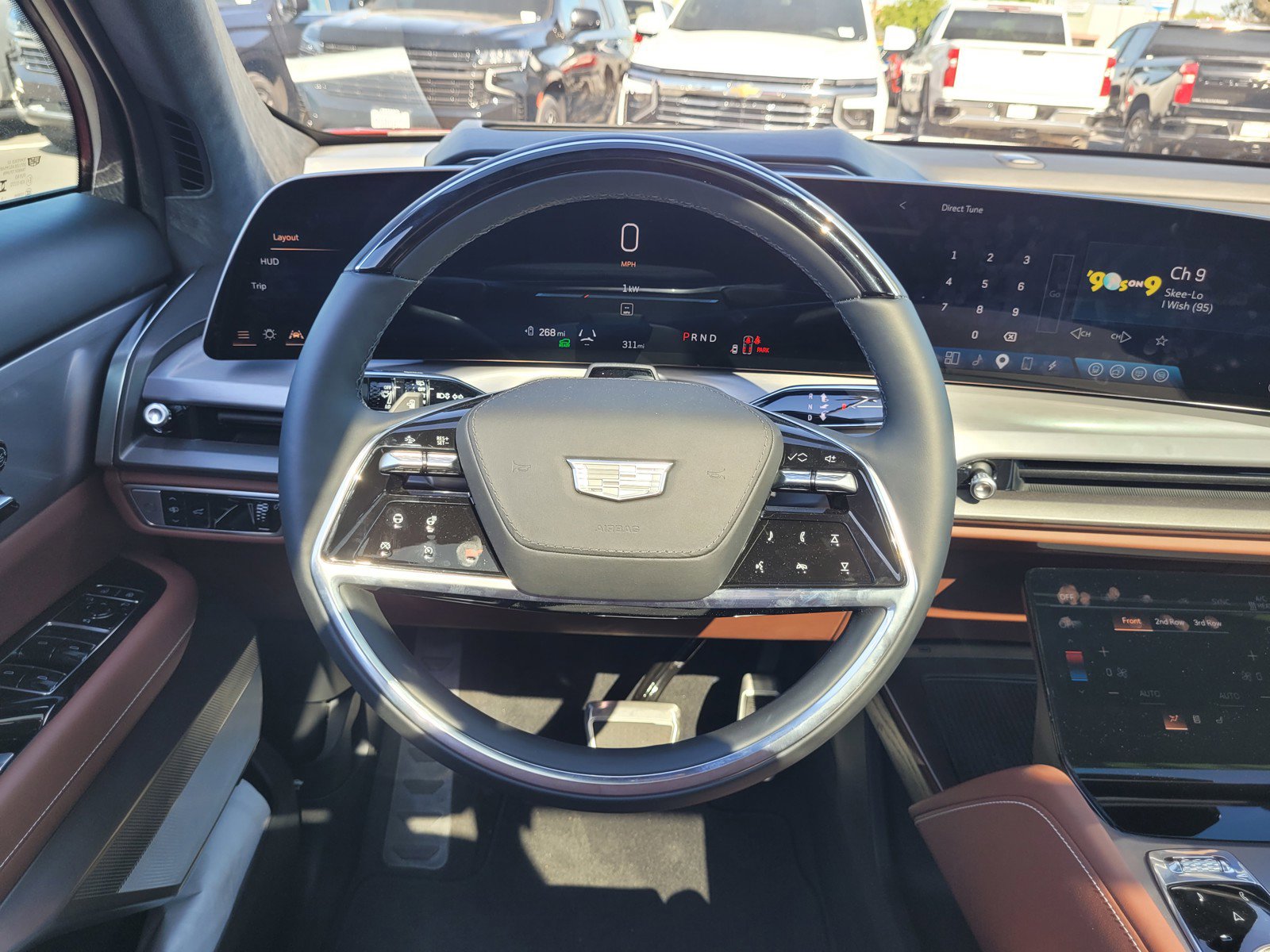 Certified 2026 Cadillac Vistiq Platinum image 16