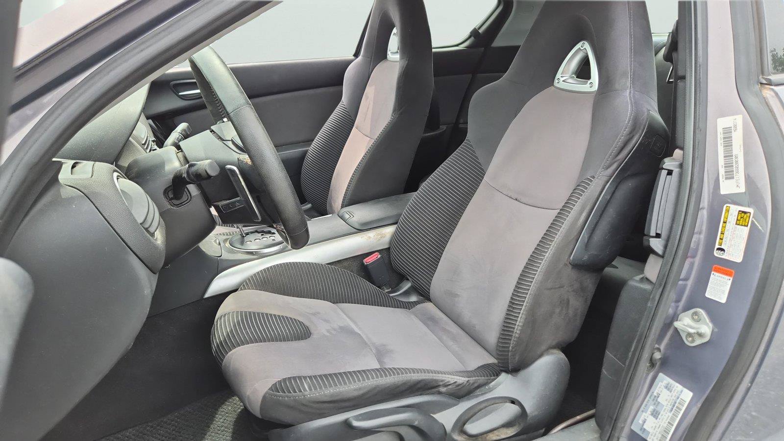 Used 2006 MAZDA RX-8 w/ Sport Pkg RWD image 10