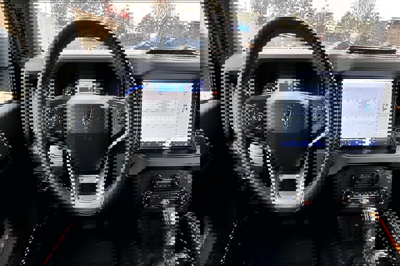 Used 2021 Ford Bronco Badlands image 5