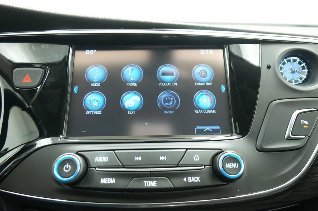 Used 2018 Buick Envision Essence AWD/4WD image 33