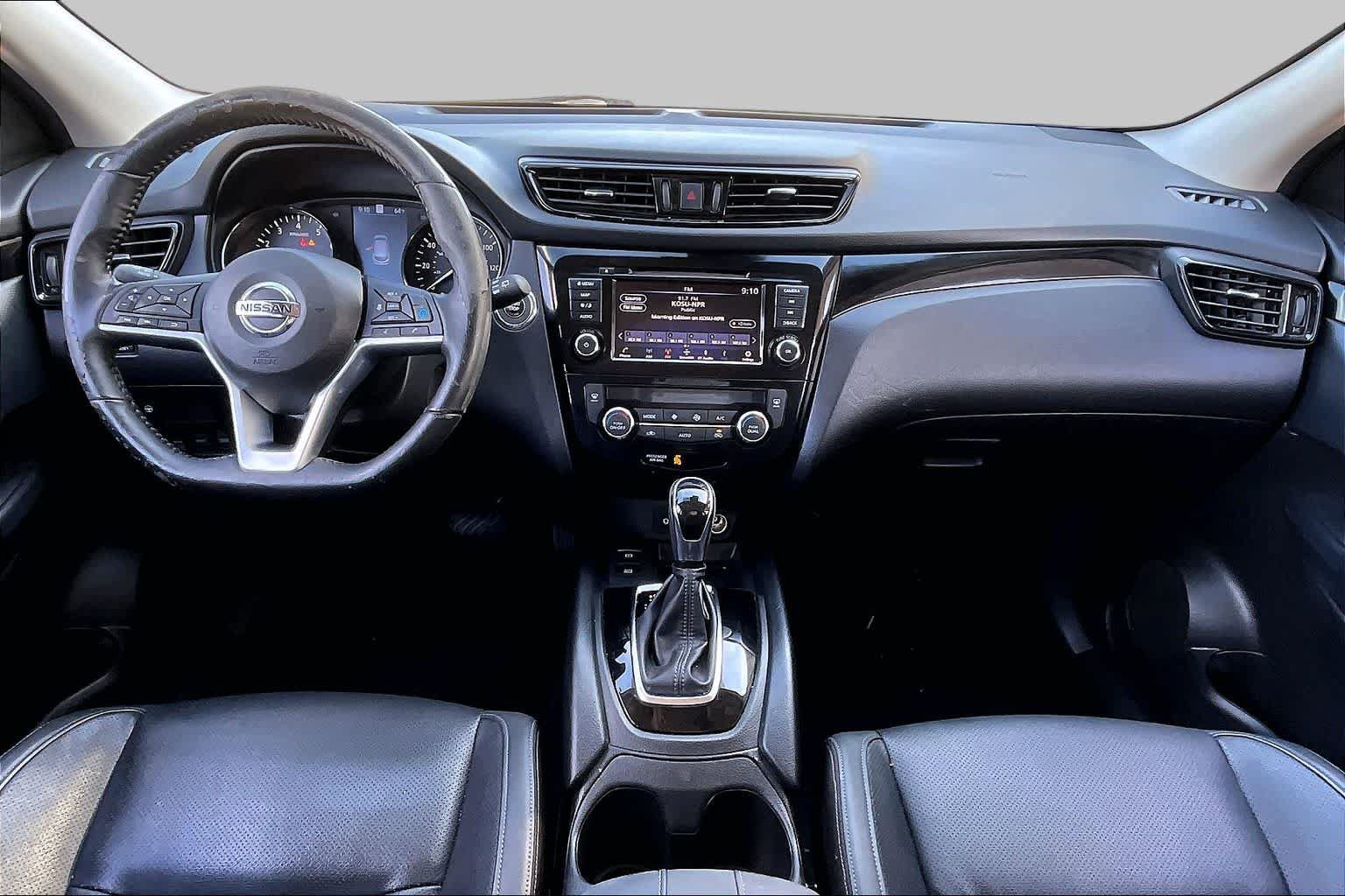 Used 2022 Nissan Rogue Sport SL AWD/4WD image 14