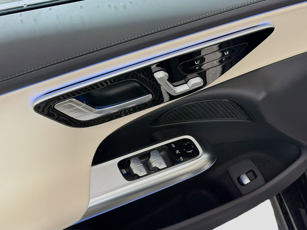 New 2026 Mercedes-Benz E 350 4MATIC Sedan image 21