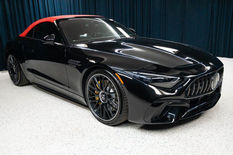 New 2026 Mercedes-Benz SL 63 AMG 4MATIC image 3