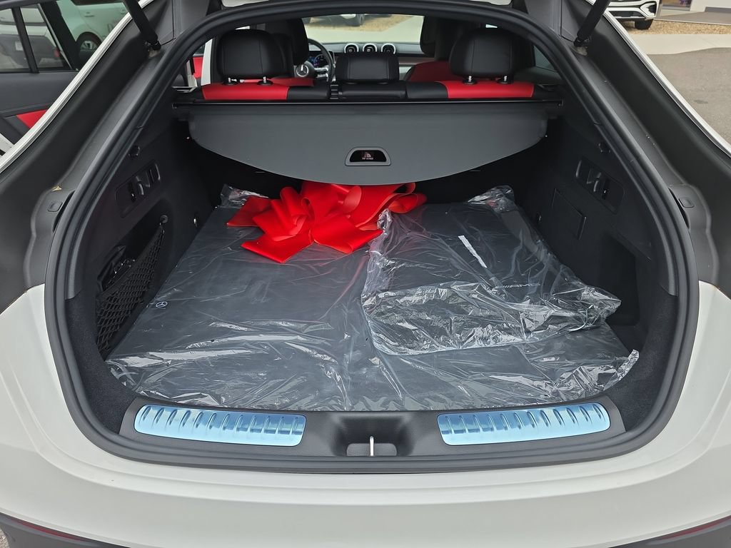Used 2024 Mercedes-Benz GLC 300 4MATIC image 16