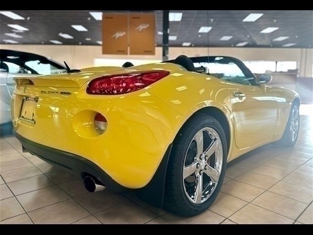 Used 2007 Pontiac Solstice GXP w/ Premium Package image 5