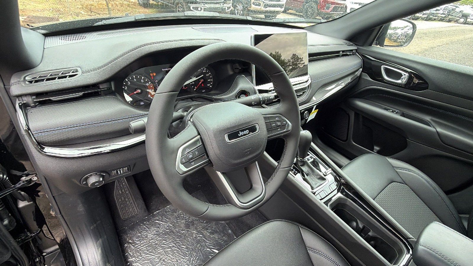 New 2026 Jeep Compass Latitude AWD/4WD image 20