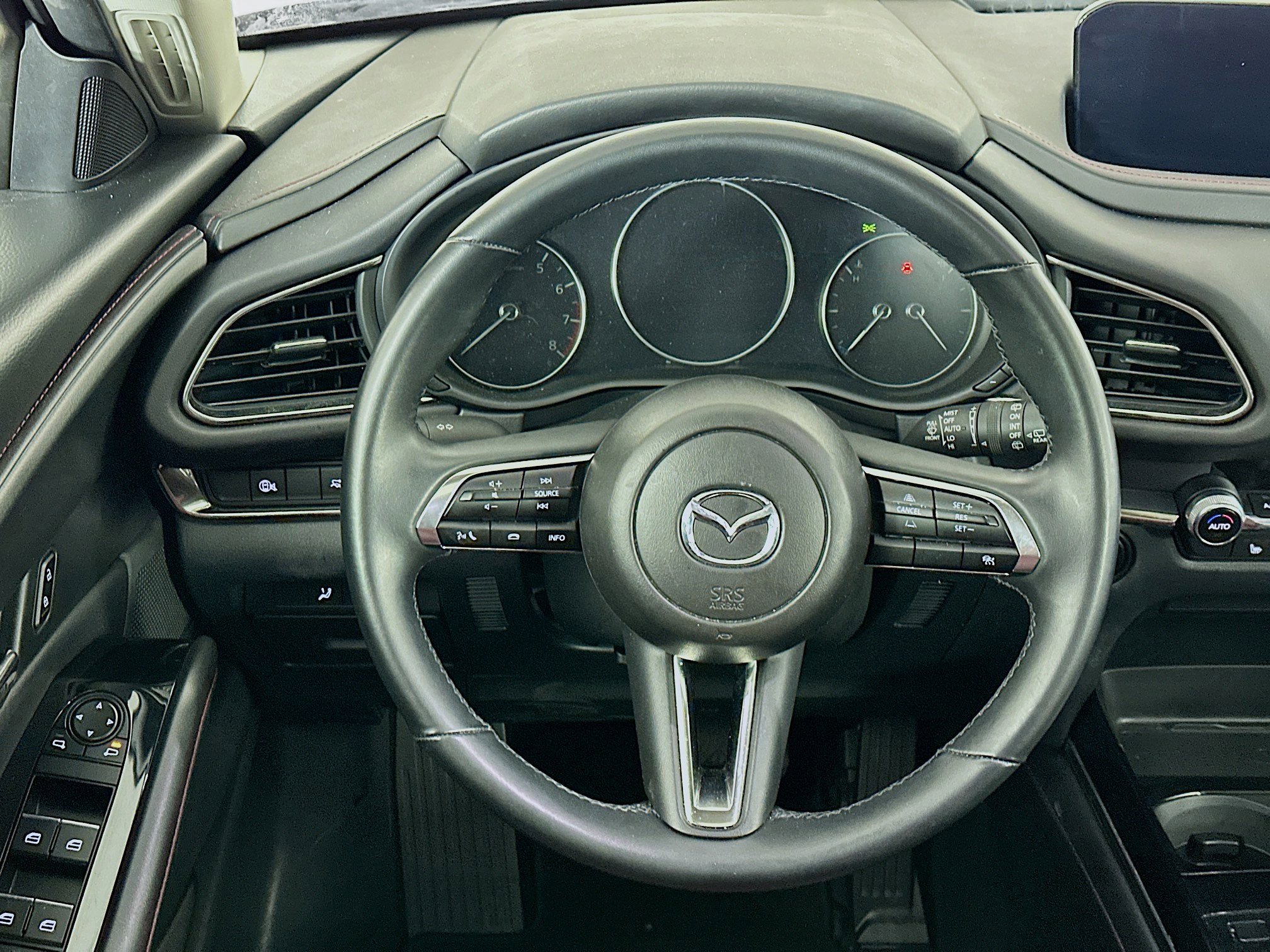 Used 2025 MAZDA CX-30 AWD 2.5 S w/ Preferred Package image 18