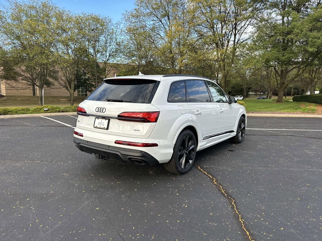 New 2025 Audi Q7 3.0T Premium Plus image 7