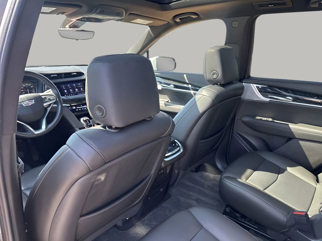 Certified 2023 Cadillac XT6 Premium Luxury w/ Technology Package image 16