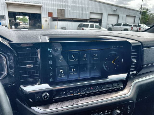Certified 2025 Chevrolet Silverado 1500 LTZ AWD/4WD image 13