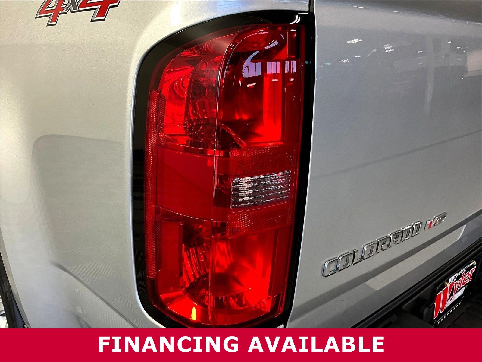 Used 2019 Chevrolet Colorado LT w/ LT Convenience Package AWD/4WD image 21