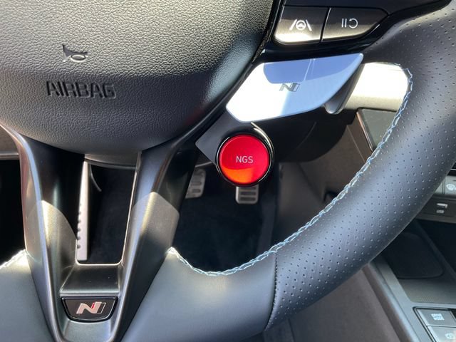 Used 2025 Hyundai Elantra N FWD image 14