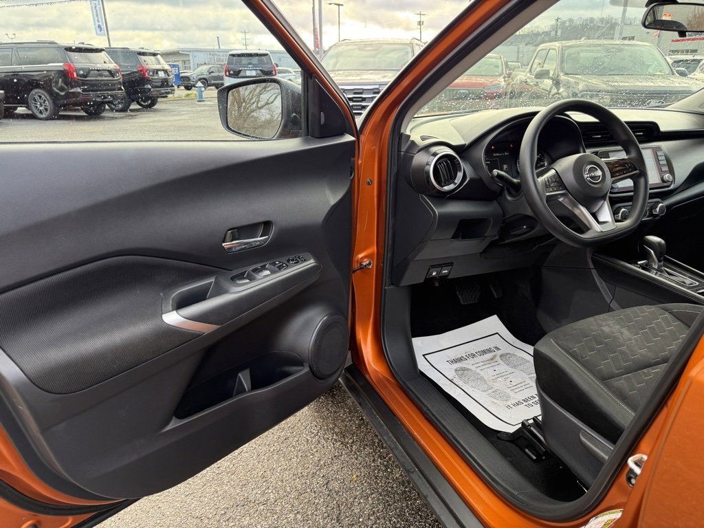 Used 2024 Nissan Kicks SV image 13