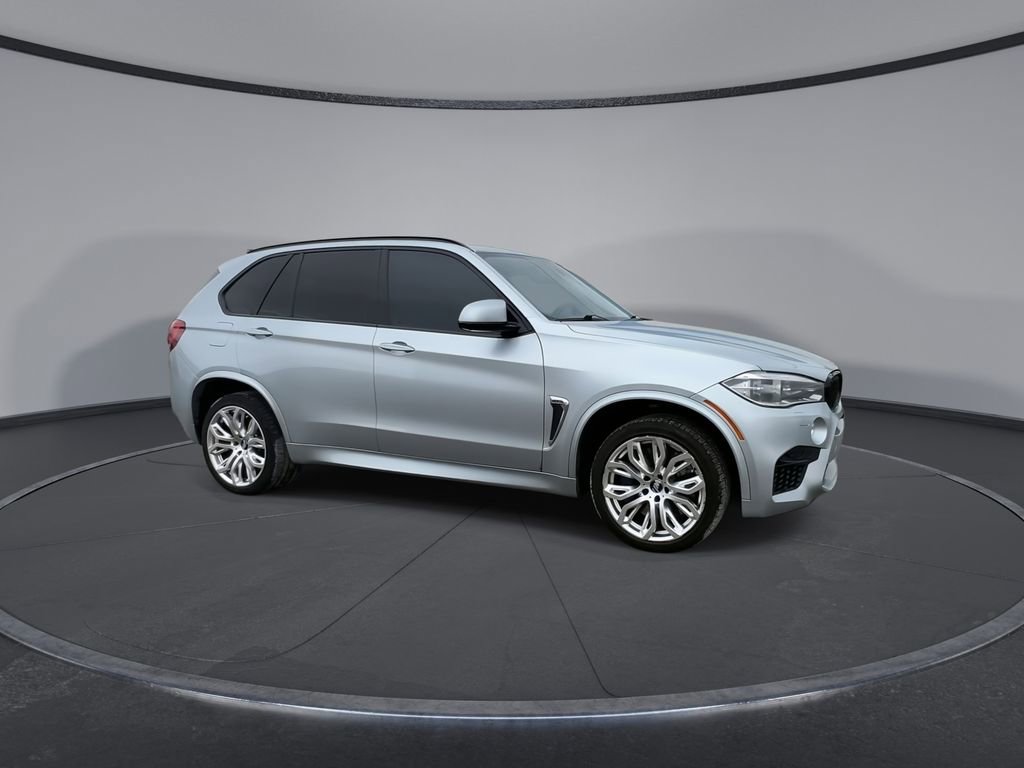 Used 2016 BMW X5 M image 2