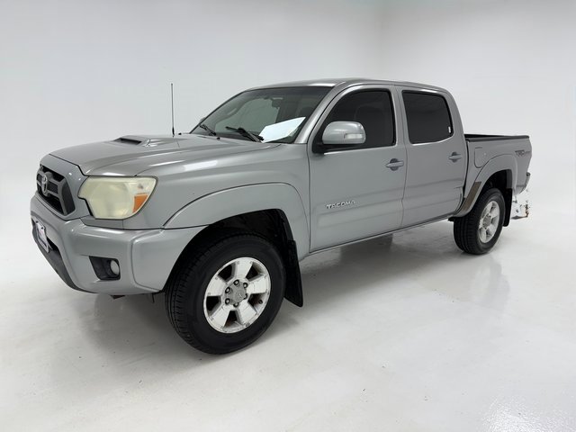 Used 2014 Toyota Tacoma PreRunner w/ TRD Sport Package image 5