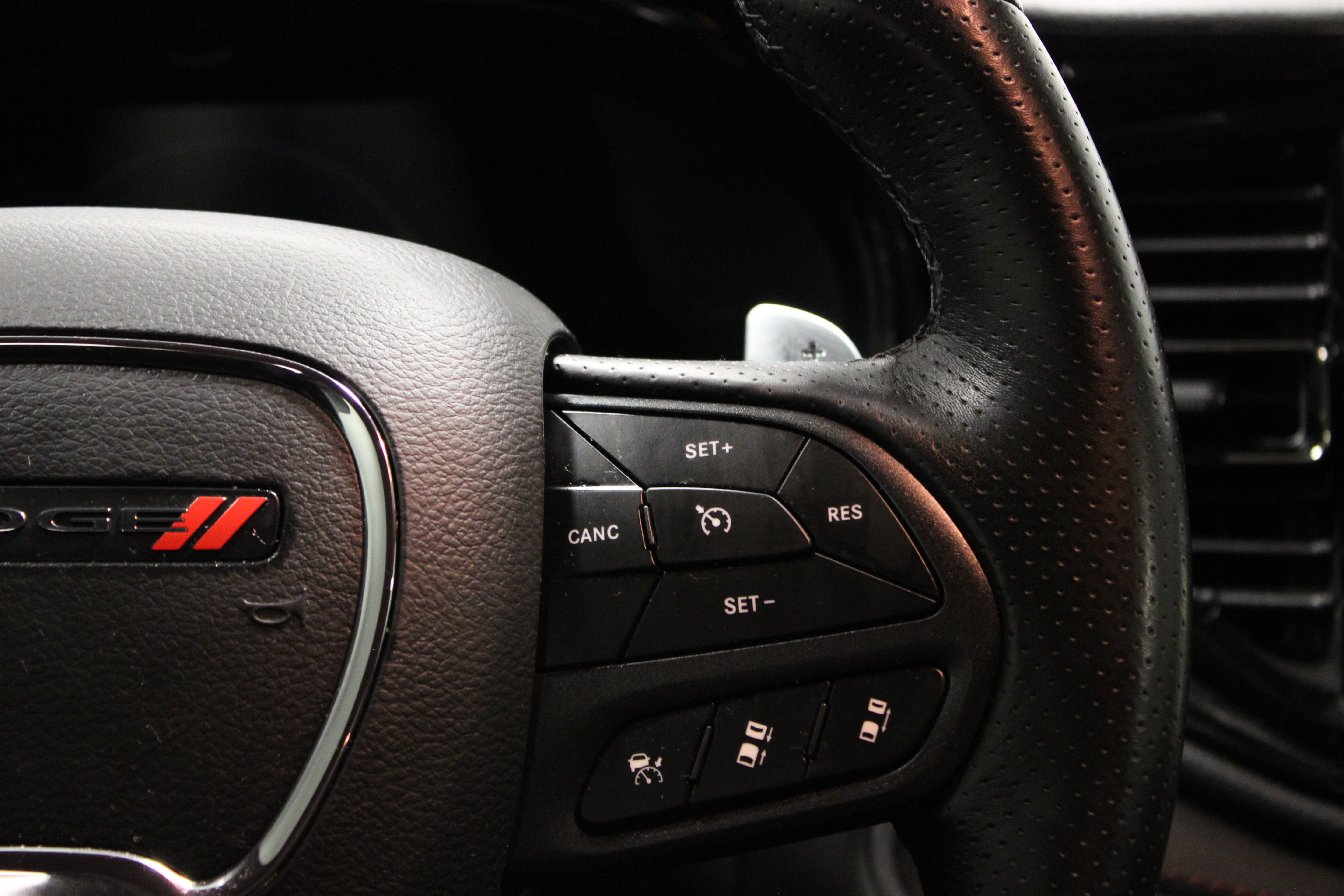 Used 2023 Dodge Durango GT RWD image 27