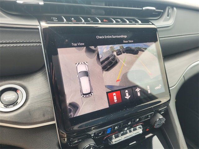 New 2025 Jeep Grand Cherokee Limited image 33