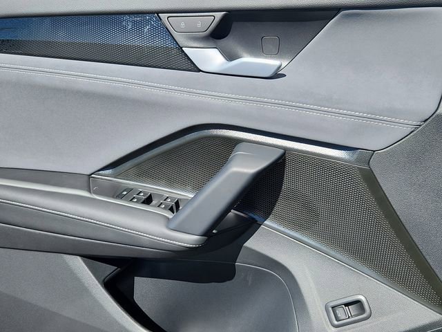 New 2026 Volkswagen Tiguan SE image 6