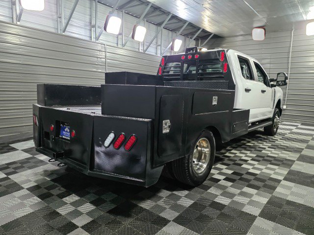 Used 2023 Ford F350 XL AWD/4WD image 5