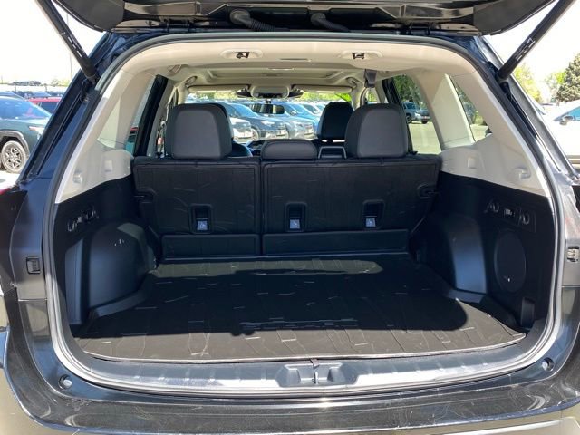 Used 2022 Subaru Forester Limited AWD/4WD image 25