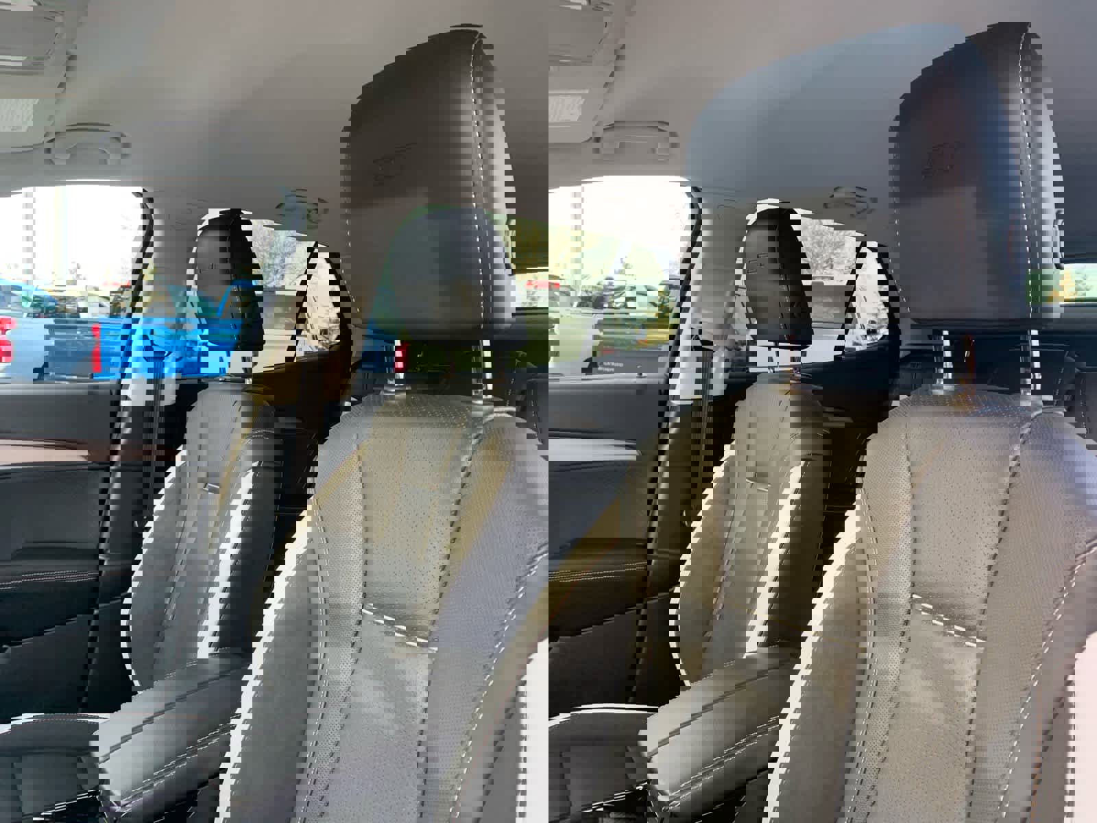 Used 2025 Buick Envision Sport Touring image 13