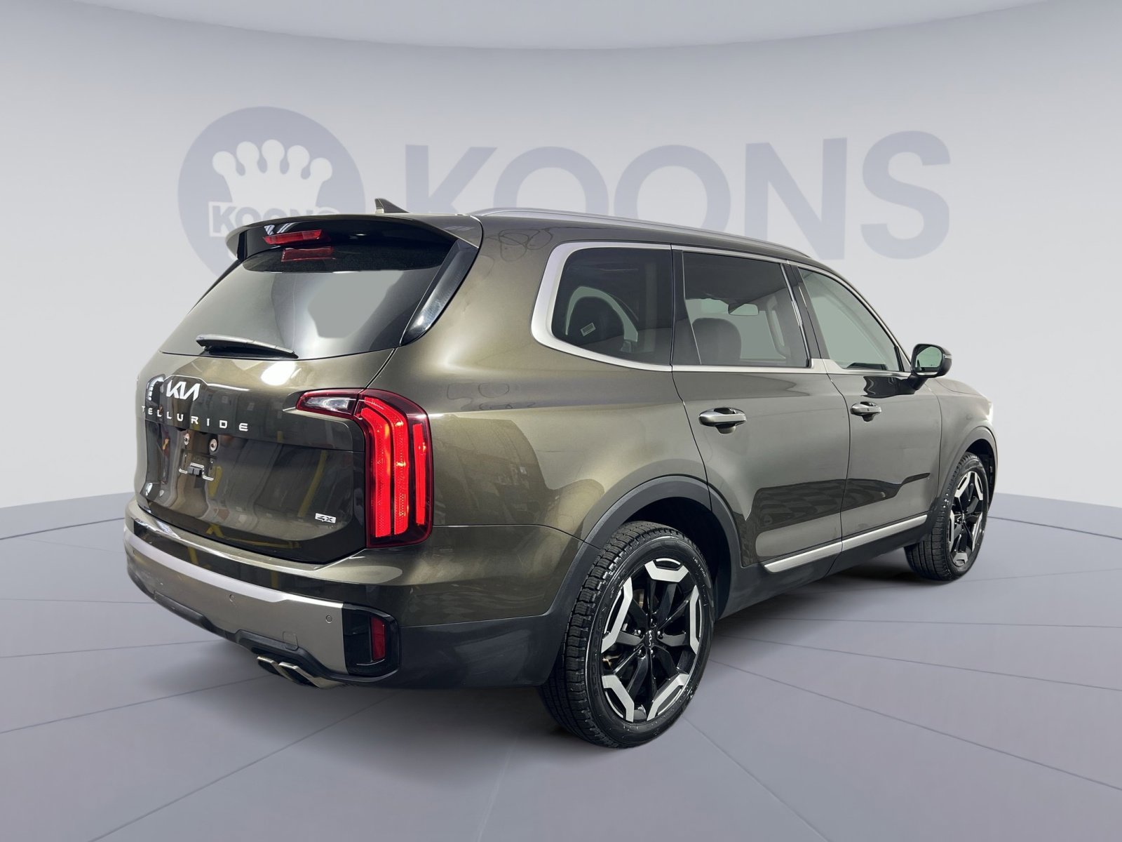 Used 2025 Kia Telluride S image 7