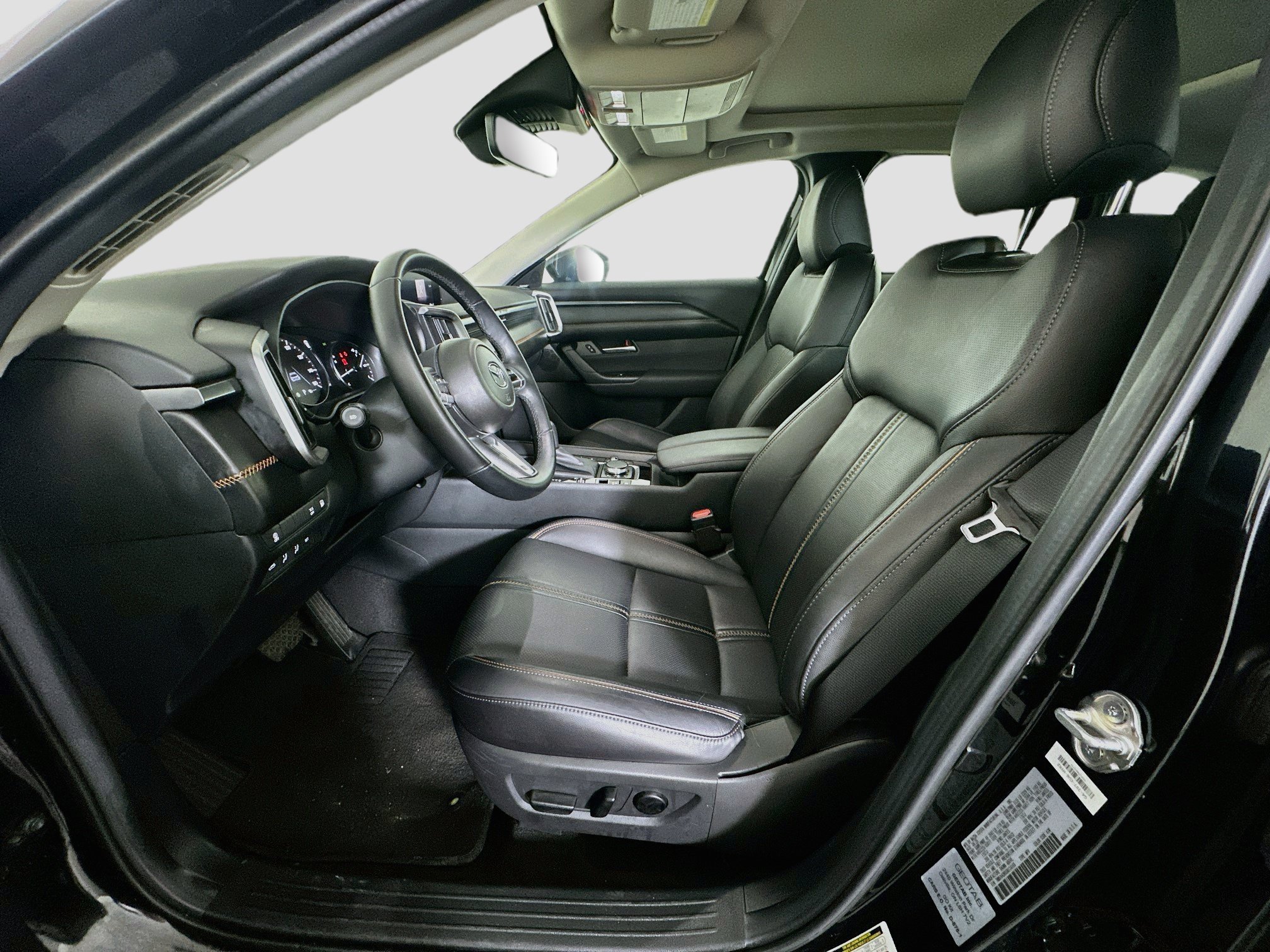 Used 2025 MAZDA CX-50 AWD 2.5 Hybrid w/ Premium Pkg image 13