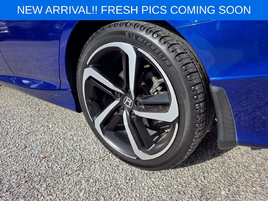 Used 2019 Honda Accord Sport image 6