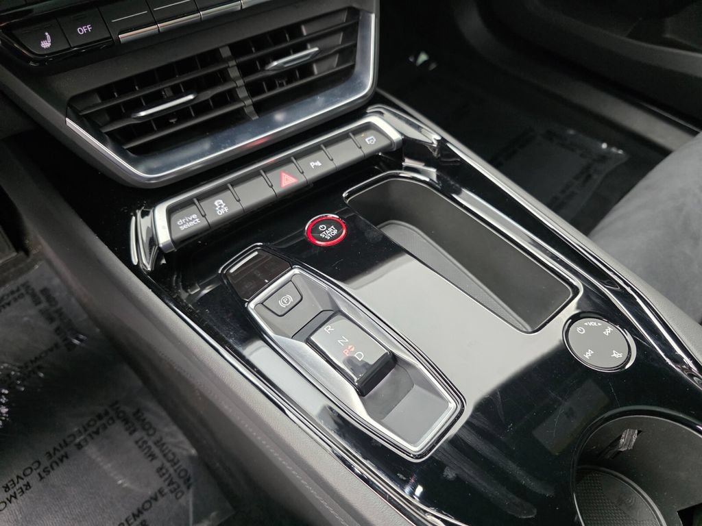 Used 2023 Audi e-tron GT Premium Plus AWD/4WD image 24