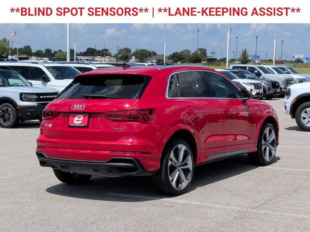 Used 2021 Audi Q3 2.0T Premium Plus w/ Premium Plus Package AWD/4WD image 8