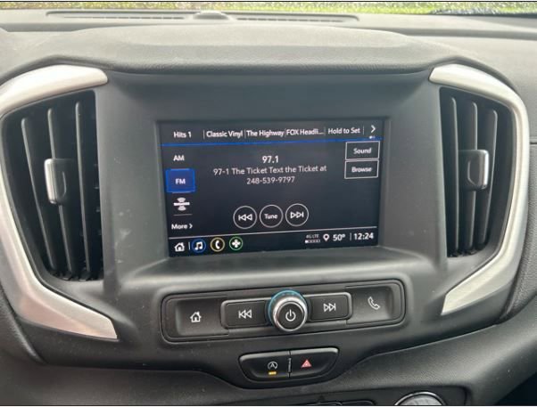 Used 2023 GMC Terrain SLE w/ Driver Convenience Package FWD image 7