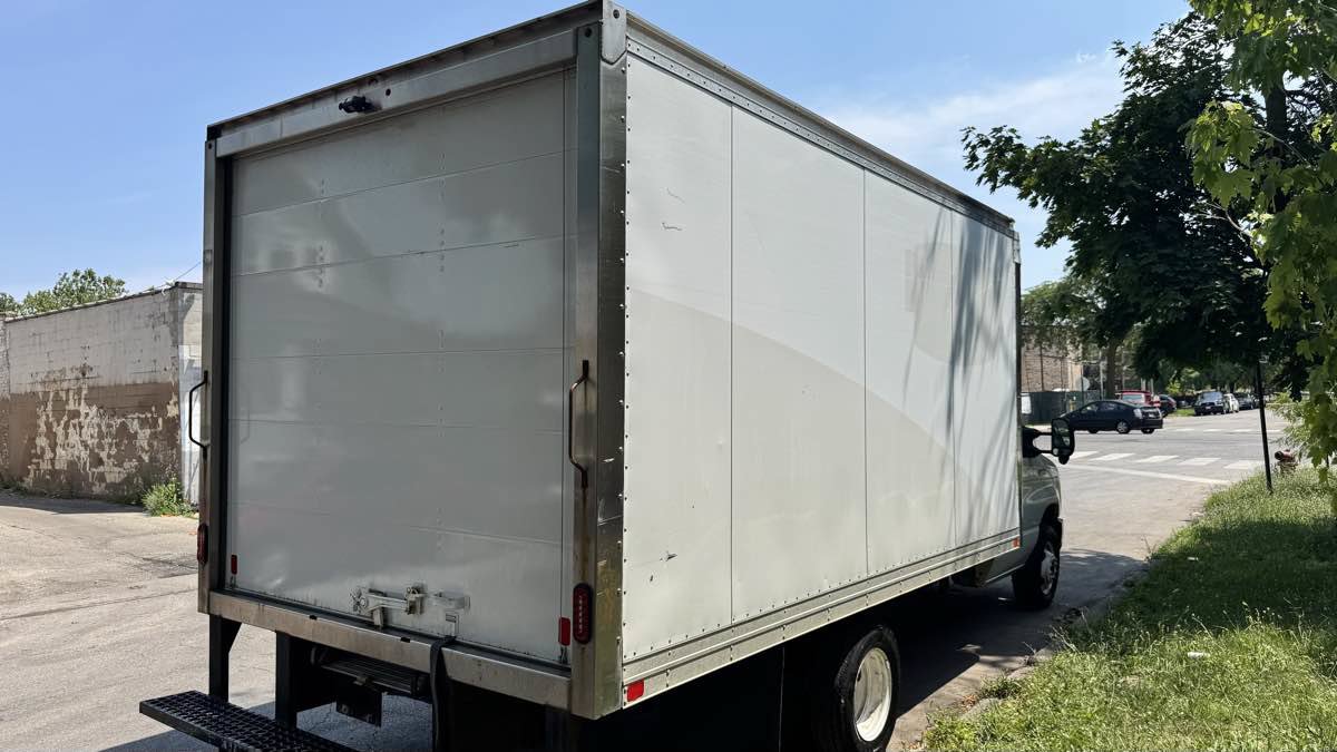 Used 2021 Ford E-350 and Econoline 350 Super Duty w/ Power Windows & Locks Group RWD image 6