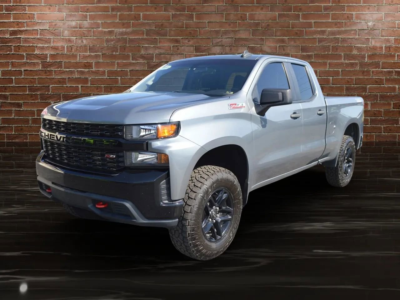 Used 2019 Chevrolet Silverado 1500 Custom Trail Boss w/ Custom Convenience Package image 2