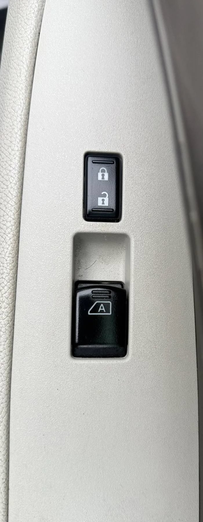 Used 2012 INFINITI G37 Journey w/ Premium Pkg RWD image 38